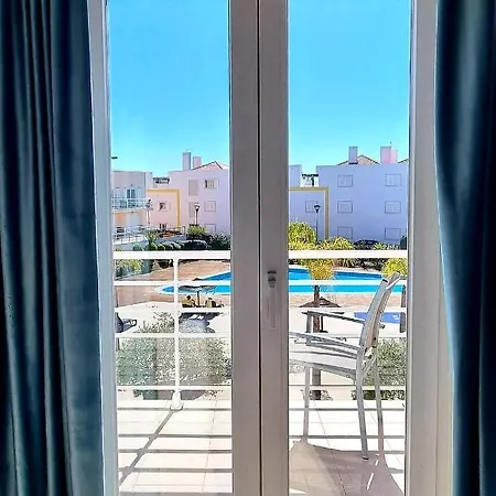 Cabanas Beach Apartment * كاباناس تْدي تافيرا